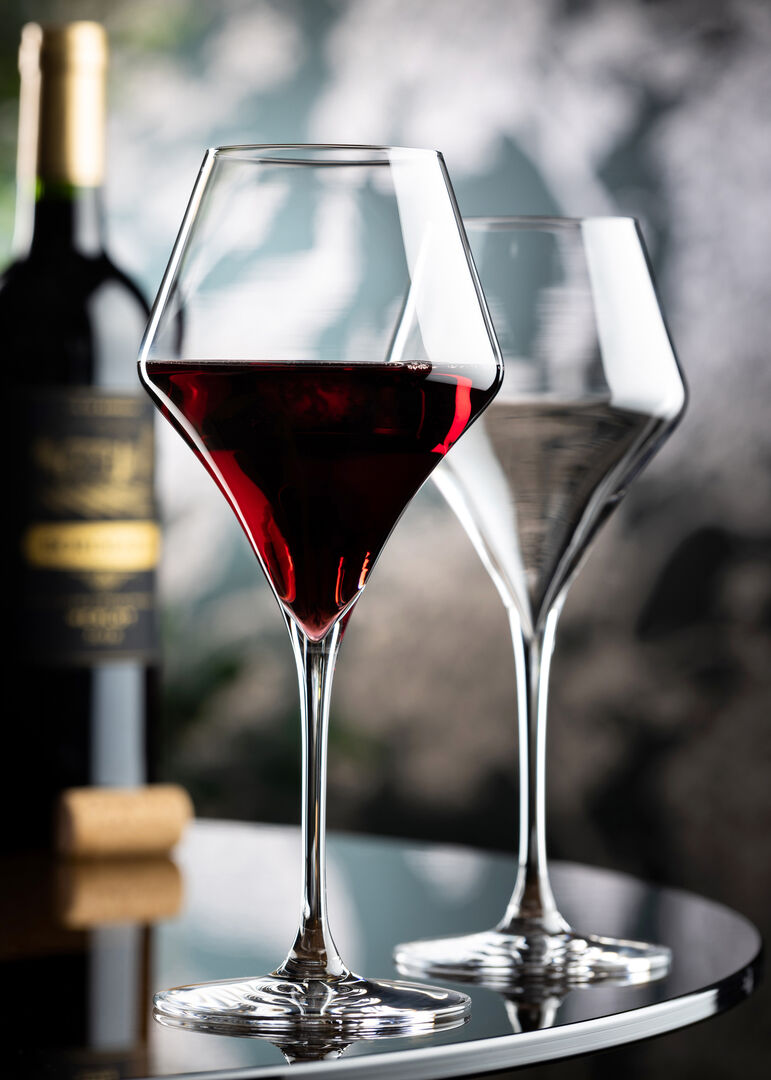 Aram Small White Win Aram Small White Win